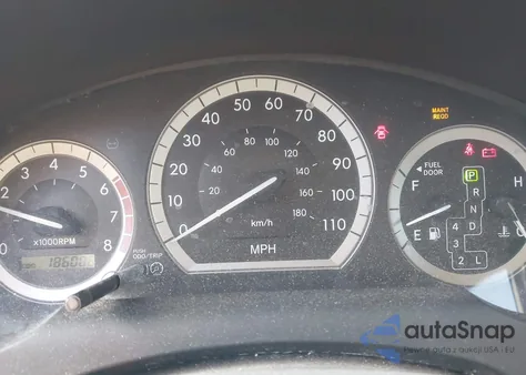 2004 Toyota Sienna Le from USA, damaged, VIN 5TDZA23C74S045803